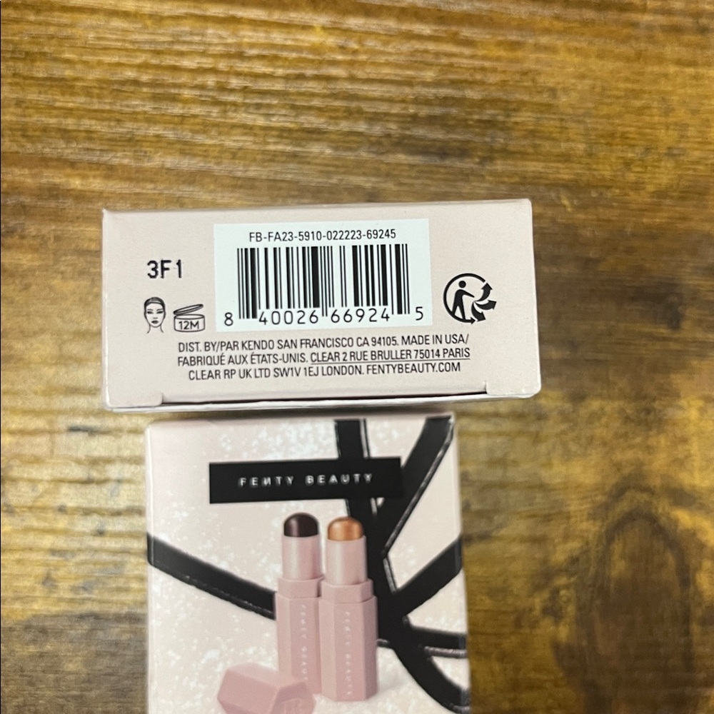 Fenty Beauty by Rihanna Mini Match Stix Duo Contour & Highlighter - Picture 4 of 4